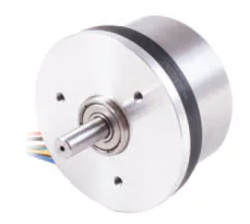 Borstlös ytterrotor motor